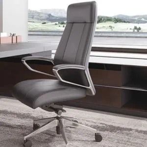 Calm Leather Executive Chair