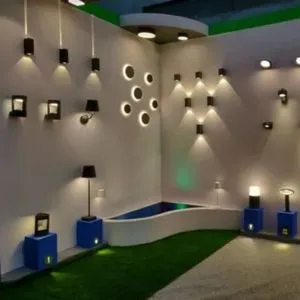 Showroom Outdoor Lighting