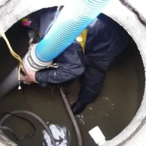 Commercial Septic Tank Cleaning