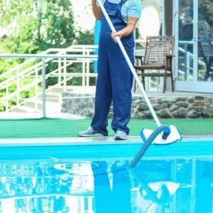 Professional Swimming Pool Cleaning Services